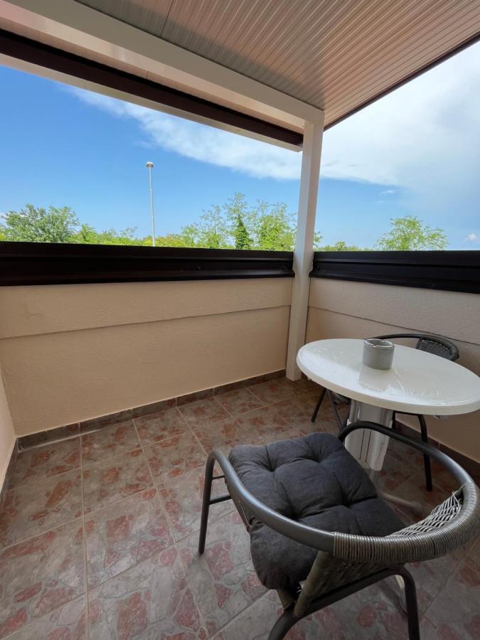 App Sunny Umag Apartment Exterior foto